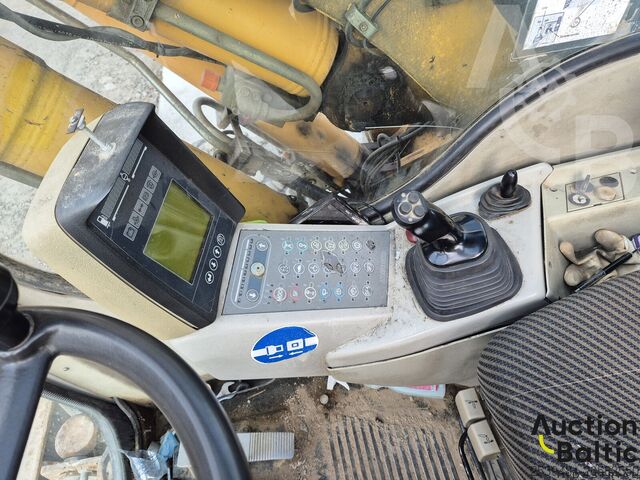 Radbagger Liebherr A 900 C Litronic