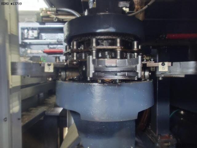 Verticaal bewerkingscentrum DOOSAN VC630 5AX
