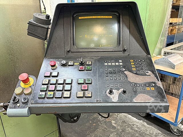 Fresadora vertical DECKEL Typ FP4NC