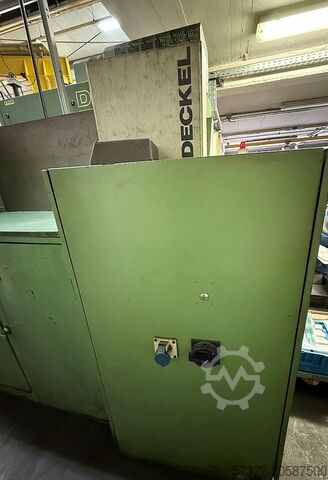 Fresadora vertical DECKEL Typ FP4NC