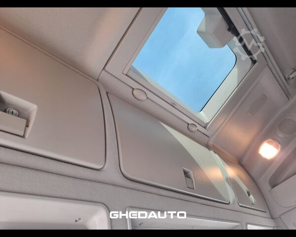Standard tractor unit IVECO TRATTORE STRADALE IVECO STRALIS 460 LNG METANO