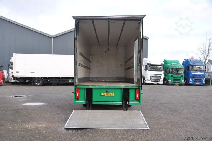 Bavul Scania P250 4x2 2015 CLOSED BOX + TAIL LIFT