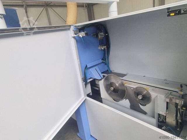 Scie de dimensionnement des panneaux HOLZMA HPP 250 /38/38