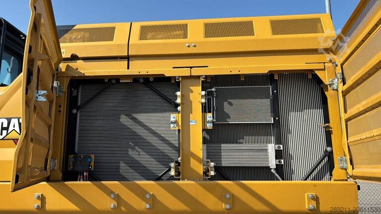 Rupsgraafmachine CAT 374