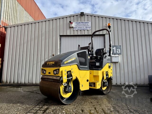 Tandemový válec Bomag BW 100 AD-5 Tandemwalze