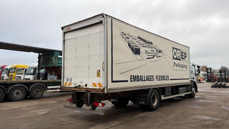 Gesloten bak Renault Premium 320 (BOITE MANUELLE / CAMION FRANCAIS /...