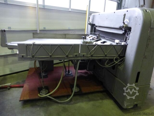 Foarfecă pentru cauciuc, hârtie și furnir (ghilotină plană), mașină de tăiat teancuri, tăietor de te SCHNEIDER Senator 155