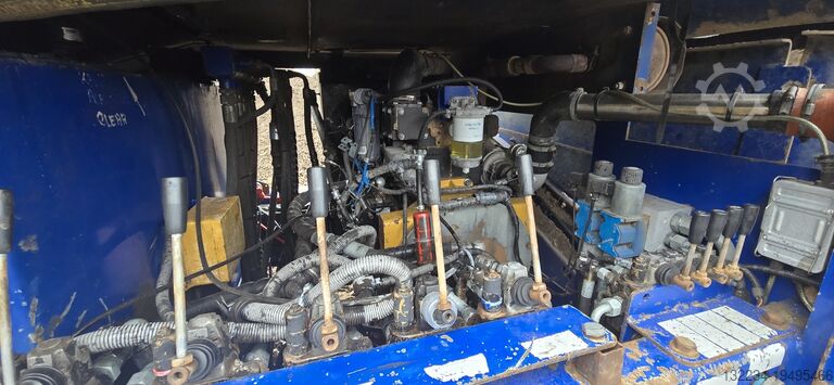 Grofsorteermachine op rupsen Fintec 640