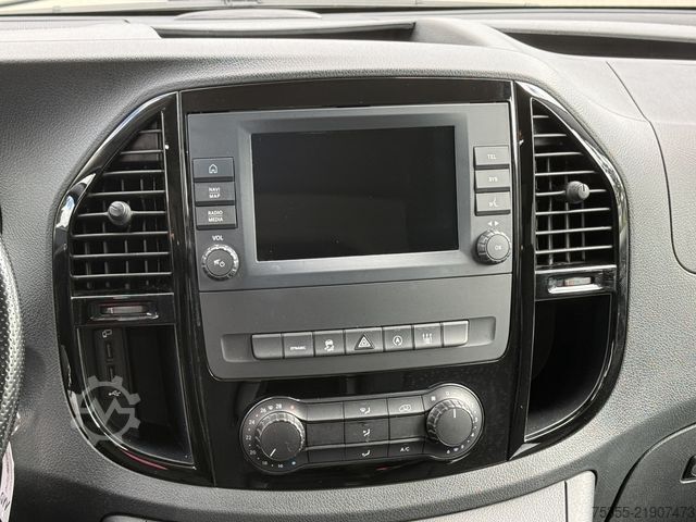 Panelová dodávka MERCEDES-BENZ Vito 119 Mixto 4x4 Klima Kamera Navi 4 SitzerPDC