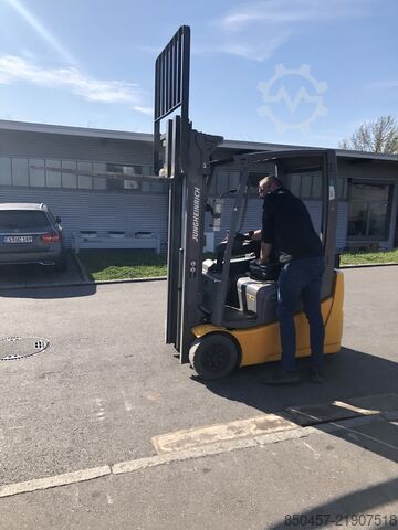 Elektrikli – 3 tekerlekli Jungheinrich EFG215 Li-ion /3.3m/ 5799h
