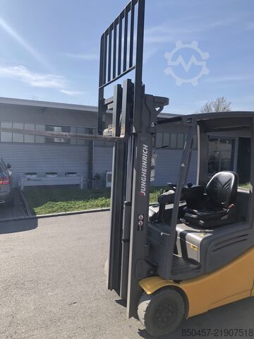 Elektrikli – 3 tekerlekli Jungheinrich EFG215 Li-ion /3.3m/ 5799h