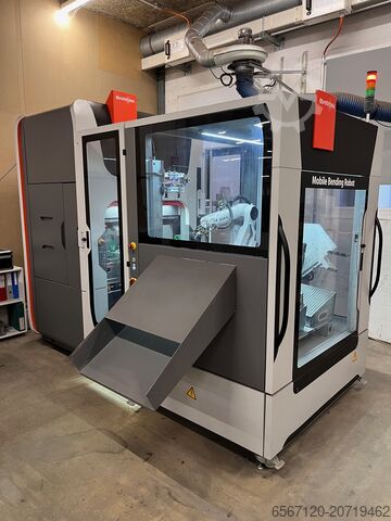 Kantpress med hanteringsrobot BYSTRONIC + KUKA Xpert 40/1030 + KR10R 1100 sixx