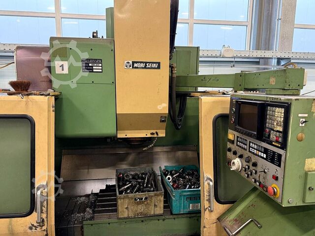 Κέντρο κάθετης κατεργασίας Mori Seiki MV-40