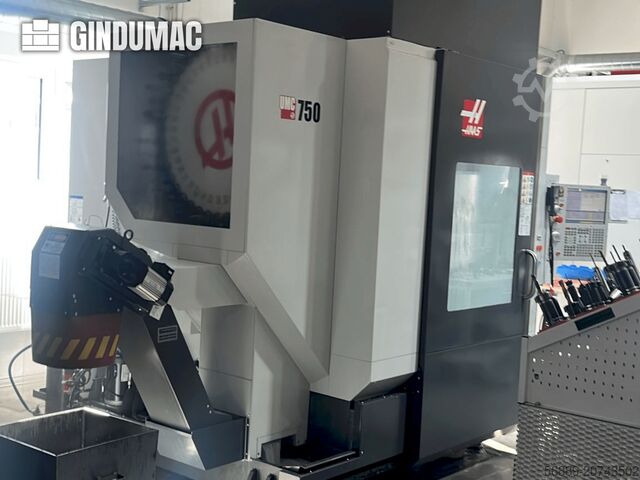Centru universal de prelucrare HAAS UMC-750