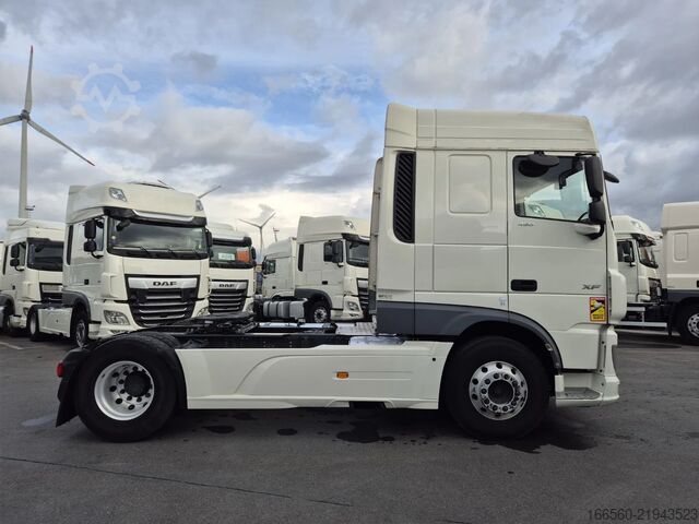 Τυποποιημένος ελκυστήρας DAF XF 450 FT SPACE CAB