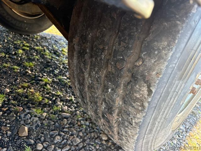 Houtstam-oplegger PAVIC Holzauflieger mit Schemel und Rungen