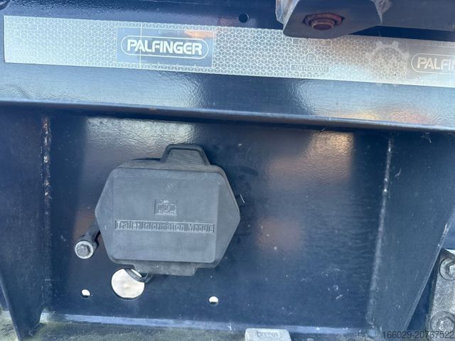 Houtstam-oplegger PAVIC Holzauflieger mit Schemel und Rungen