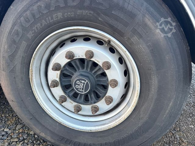 Houtstam-oplegger PAVIC Holzauflieger mit Schemel und Rungen