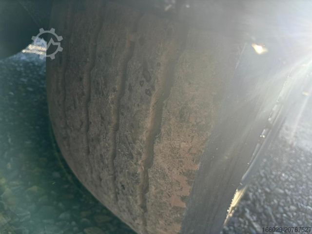 Houtstam-oplegger PAVIC Holzauflieger mit Schemel und Rungen