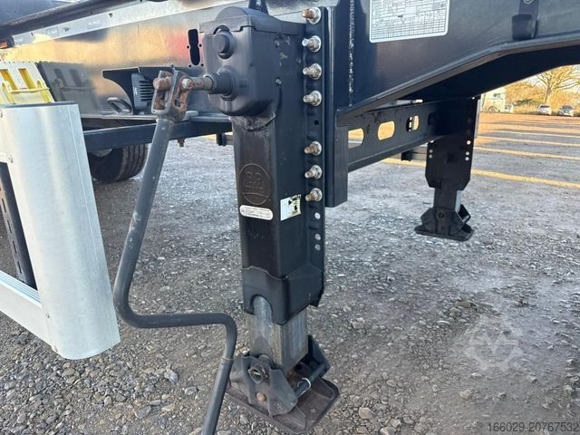 Houtstam-oplegger PAVIC Holzauflieger mit Schemel und Rungen