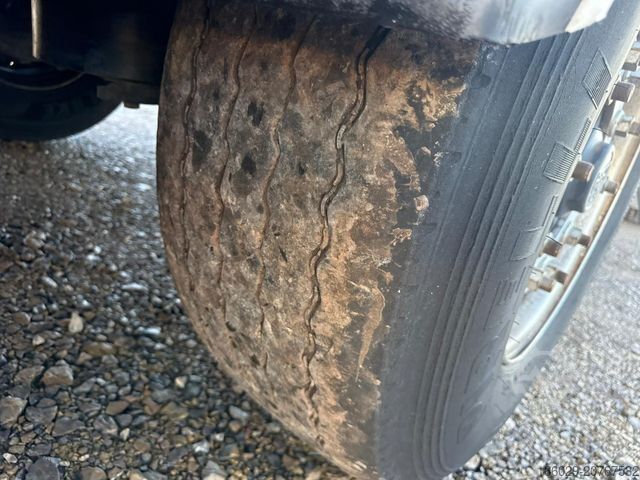 Houtstam-oplegger PAVIC Holzauflieger mit Schemel und Rungen