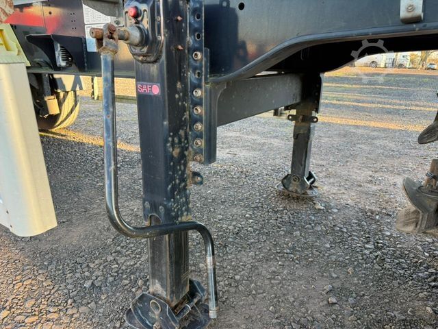 Houtstam-oplegger PAVIC Holzauflieger mit Schemel und Rungen