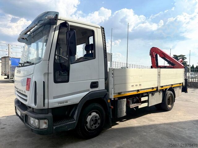 Düz kasa kamyon Iveco EUROCARGO 75E15