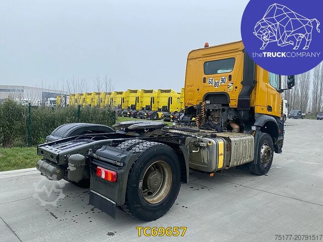 Estándar-SZM Mercedes-Benz Arocs 2048