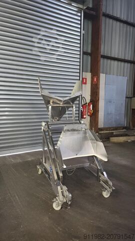 Vleesverwerkingsmachine Schweyer Chargeur de baratte