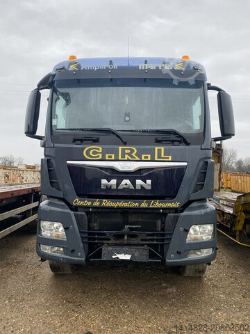 Truck mounted crane MAN TGS 33.480