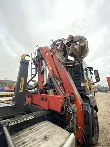 Truck mounted crane MAN TGS 33.480