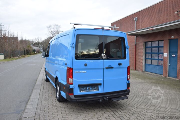 Panel van VW Crafter 35 Flach Werkstattwagen Regale AHK Klima