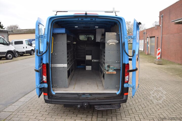 Panel van VW Crafter 35 Flach Werkstattwagen Regale AHK Klima