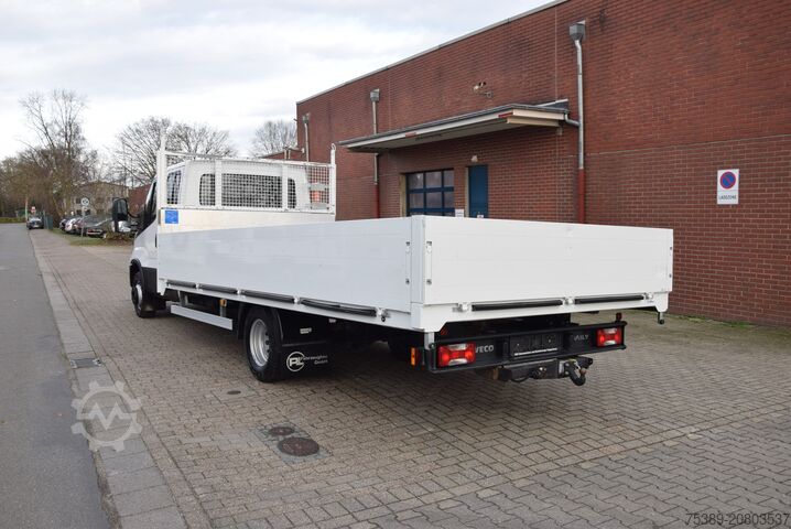 Pick-up van Iveco Daily 70 C18 Doka Pritsche 7-Sitzer AHK 3,5 To