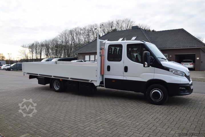 Pick-up van Iveco Daily 70 C18 Doka Pritsche 7-Sitzer AHK 3,5 To