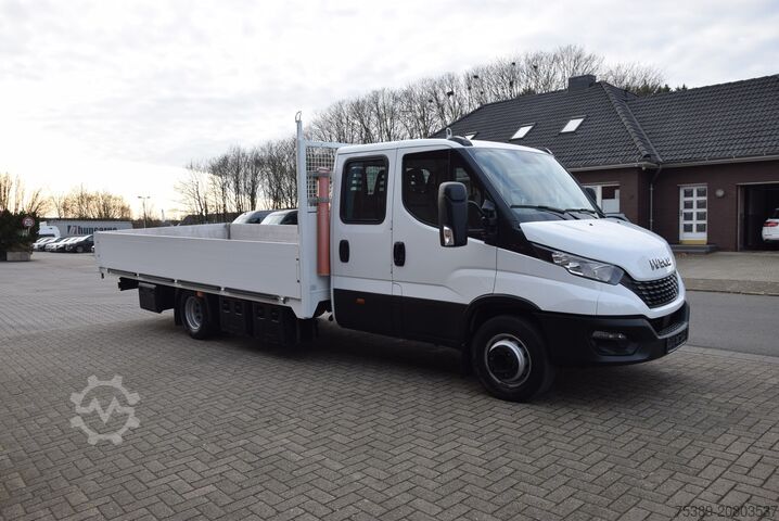 Pick-up van Iveco Daily  70 C18 Doka Pritsche 7-Sitzer AHK 3,5 To