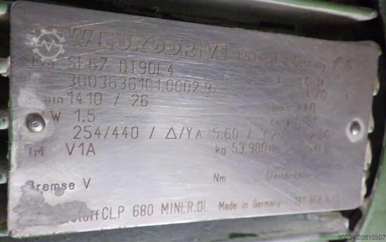 45 kW dissolver Drais model RN 3-45 AS VAC pro práci ve vakuu s míchací nádobou 2000 l DRAIS RN 3-45 AS VAC