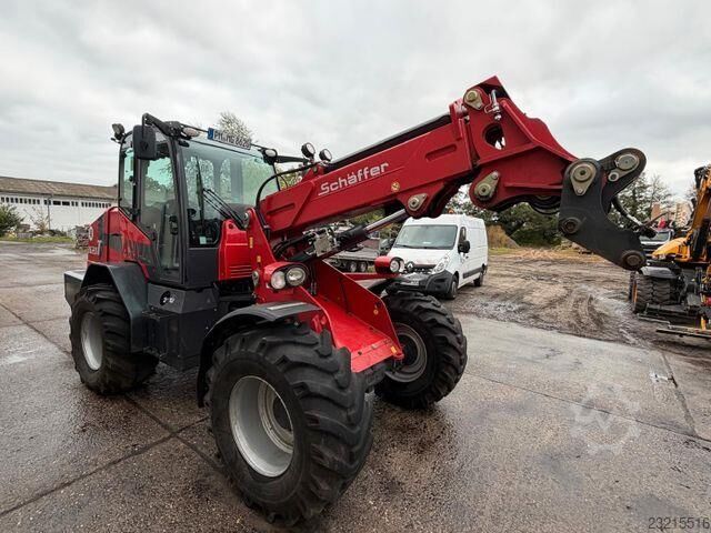 Schäffer 8620T / samo 2.717 radnih sati / lopata i viljuške Schäffer 8620T / nur 2.717h / Schaufel &amp; Gabel