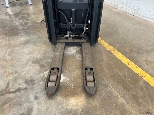  Toyota SWE 120L / nur 497h ! / 2024 / HH: 4.15m