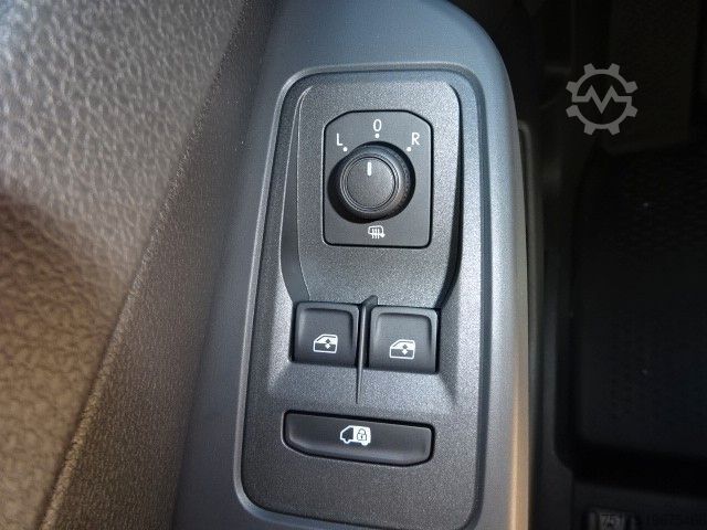 Kastenwagen FORD Transit Connect Trend L1 Kasten AHK SHZ Navi PDC