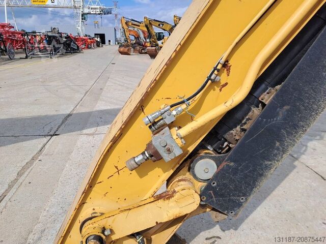 Crawler excavator CAT 330 DL UHD (21m UHD + standard boom)