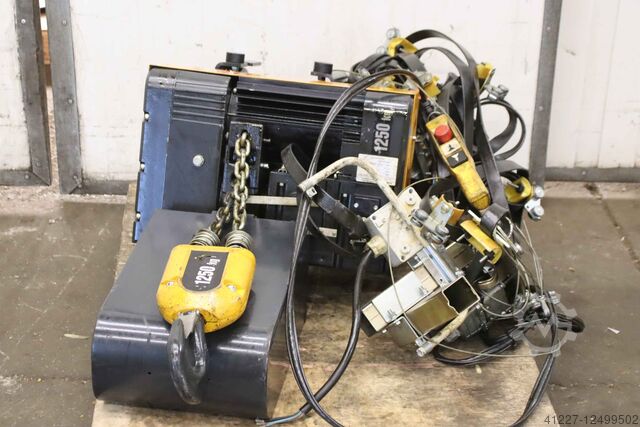 Kettingtakel met loopkat 1250 kg Konecranes XN16 2004 B2