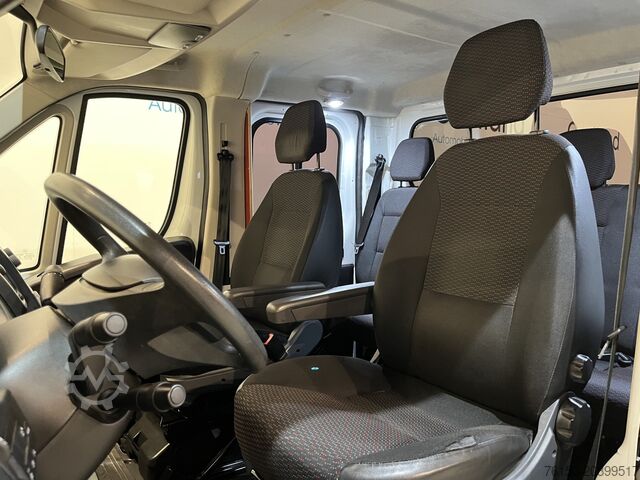 Furgonetka z podwójną kabiną Peugeot Boxer 2.2 BlueHDi 165 PK L4 Pro Zwaar DC Dubbel...