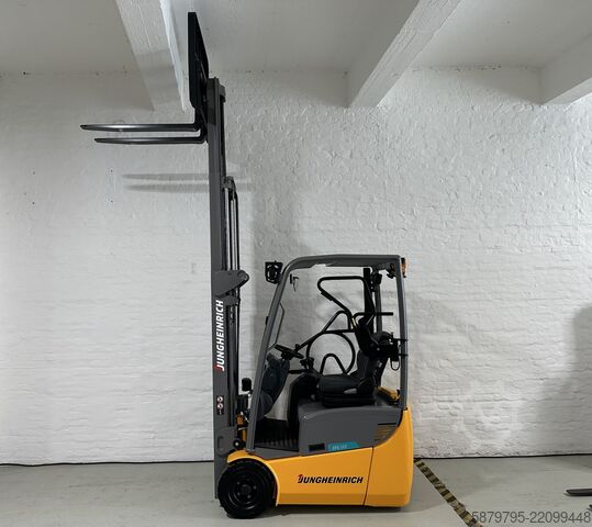 Carretilla elevadora Jungheinrich EFG 113