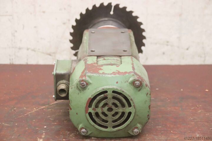 Milling motor 1.6/2.8 kW / 2845/5790 rpm with quick-release system Siemens Leuco 1PC3084-2AA99