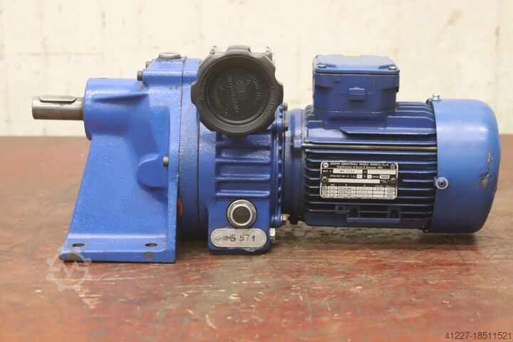 Regelbare tandwielmotor 0,37 kW 40 - 200 tpm Motovario EM TKR / 5 MA 71 b4