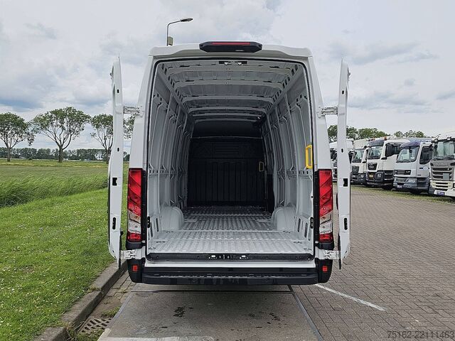 Bestelauto IVECO DAILY 35S18 L4H2 3.0 Aut. 176pk!