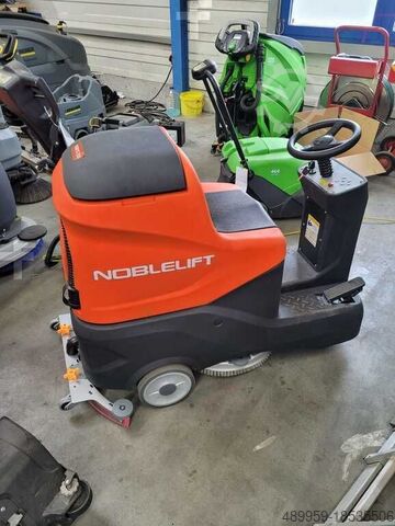 Schrobzuigmachine Noblelift Scheuersaugmaschine NR530