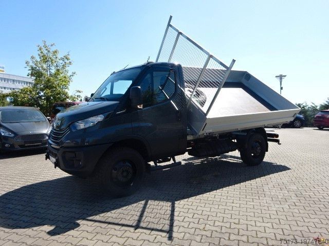 Driezijdige kipper bestelwagen IVECO Daily 55S18HA8 WX 4x4 ALLRAD 3S-Kipper