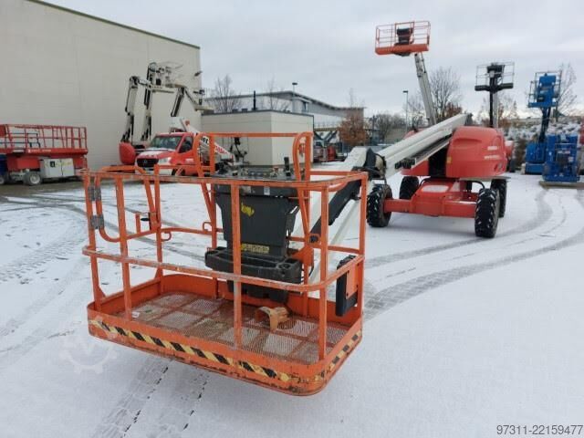 Teleskopická plošina JLG 460SJ